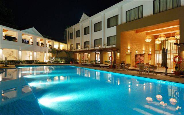 Kensville club resort