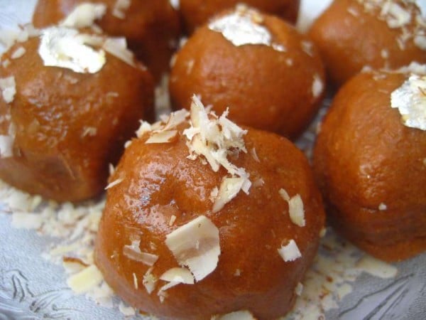 Mawa Baati,  Indore famous food