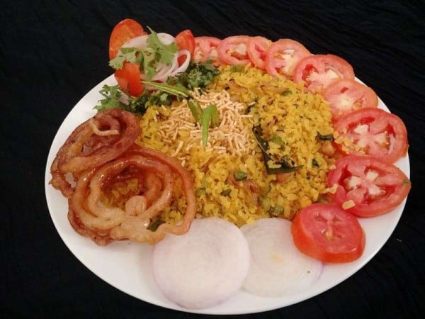 Poha Jalebi,  Indore famous food