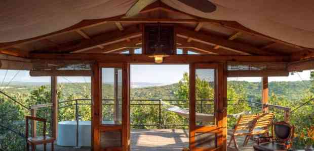 Romantic Resorts Near Mumbai Where Love Is In the Air