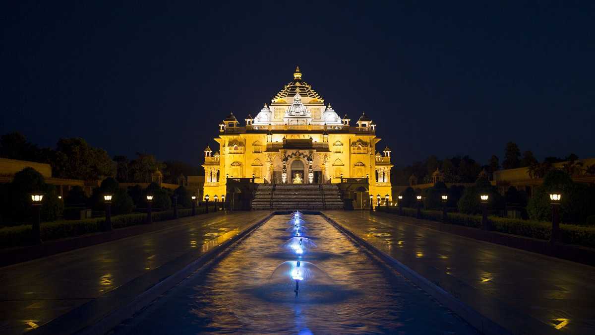 tourist place in ahmedabad city