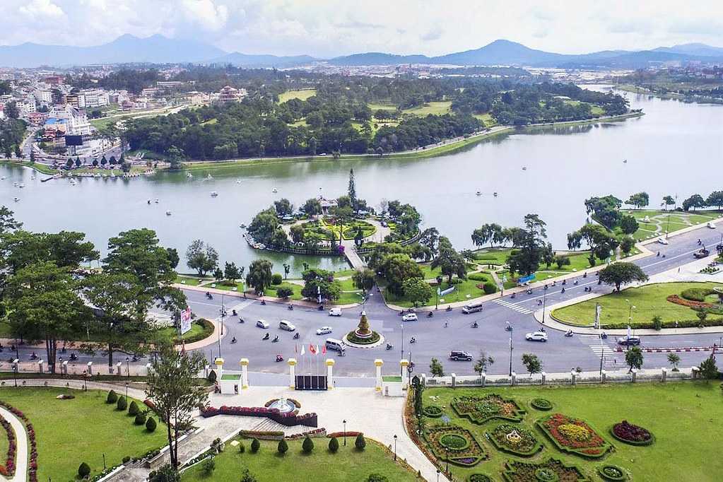 30 of Vietnam's most beautiful places