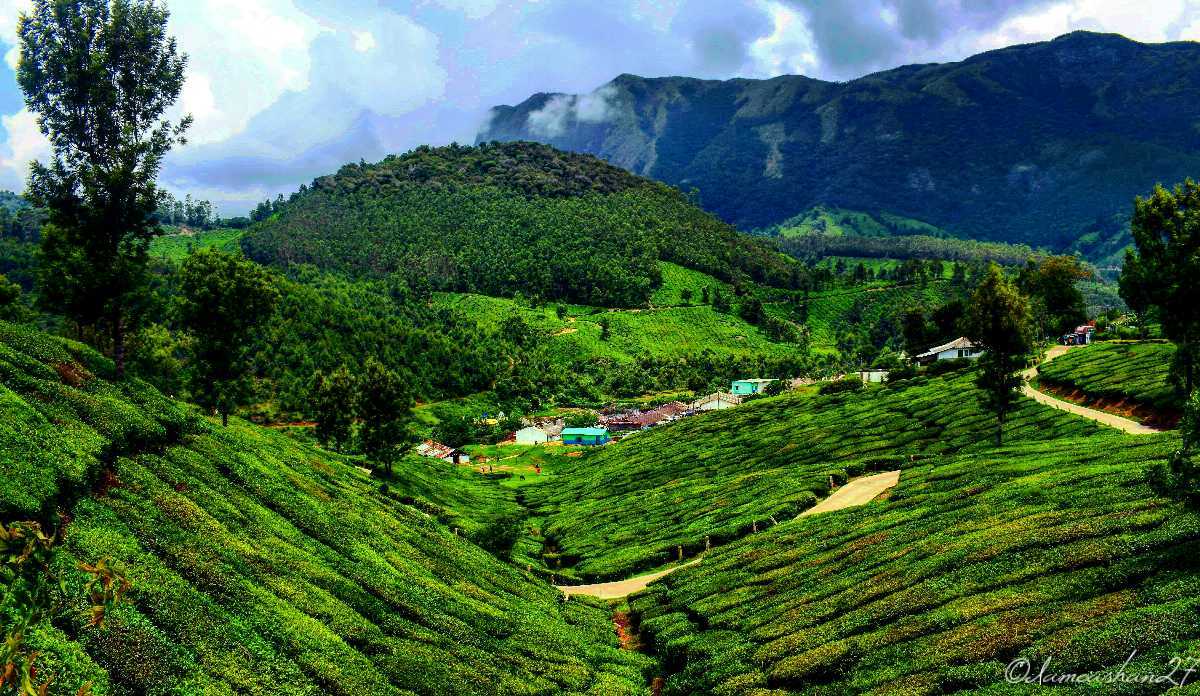 tourist places near malakkappara