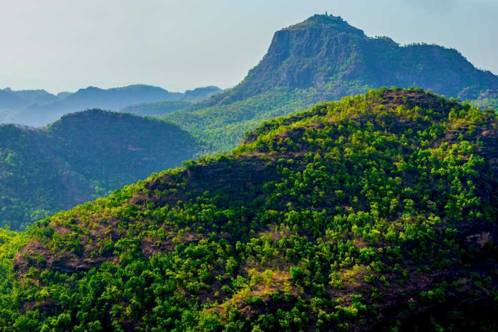 pachmarhi tourist places in india