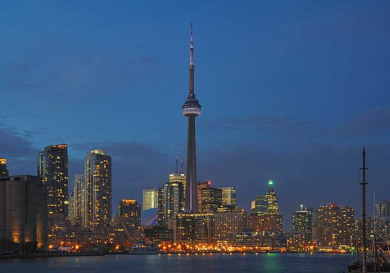 8 Toronto Attractions Best Tourist Places To Visit Sightseeing