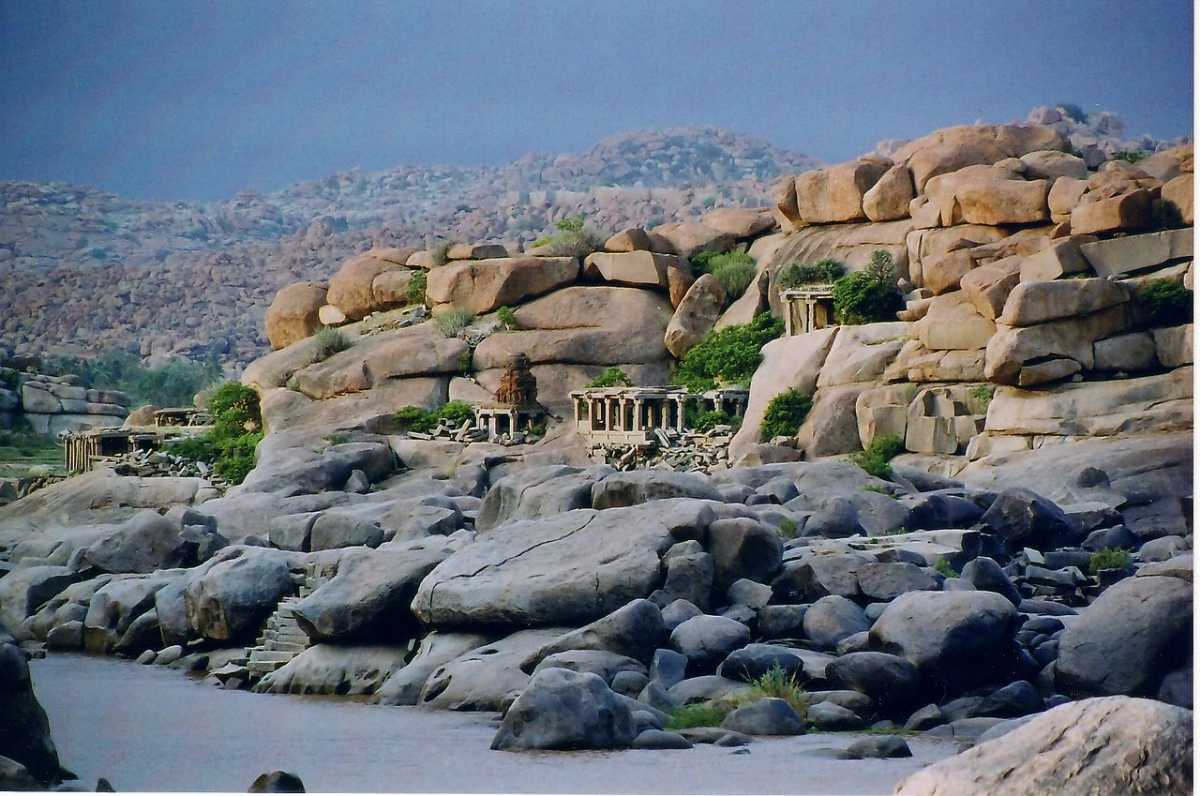 rock climbing in india, hampi