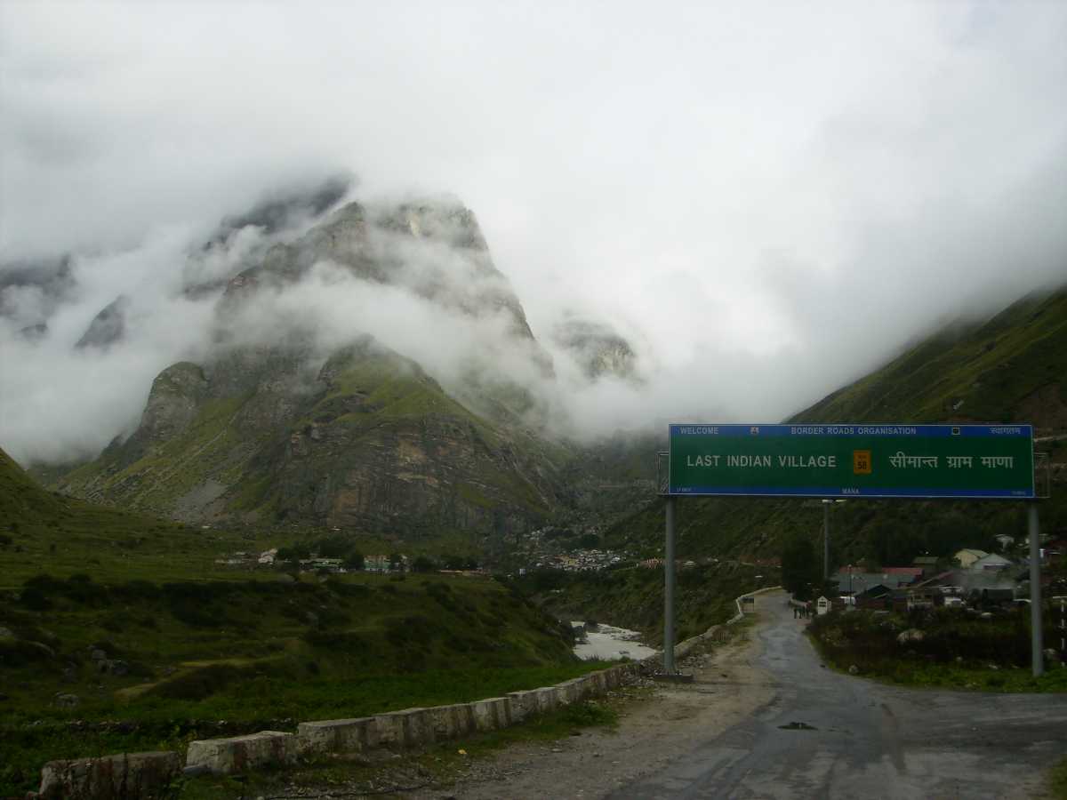 Mana pass, Dungri La, Highest motorable roads in India