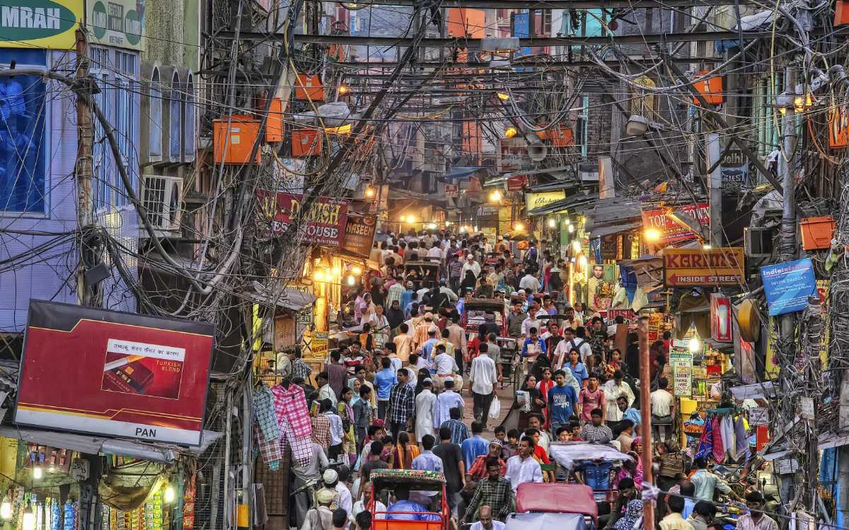 Chor Bazaar Delhi