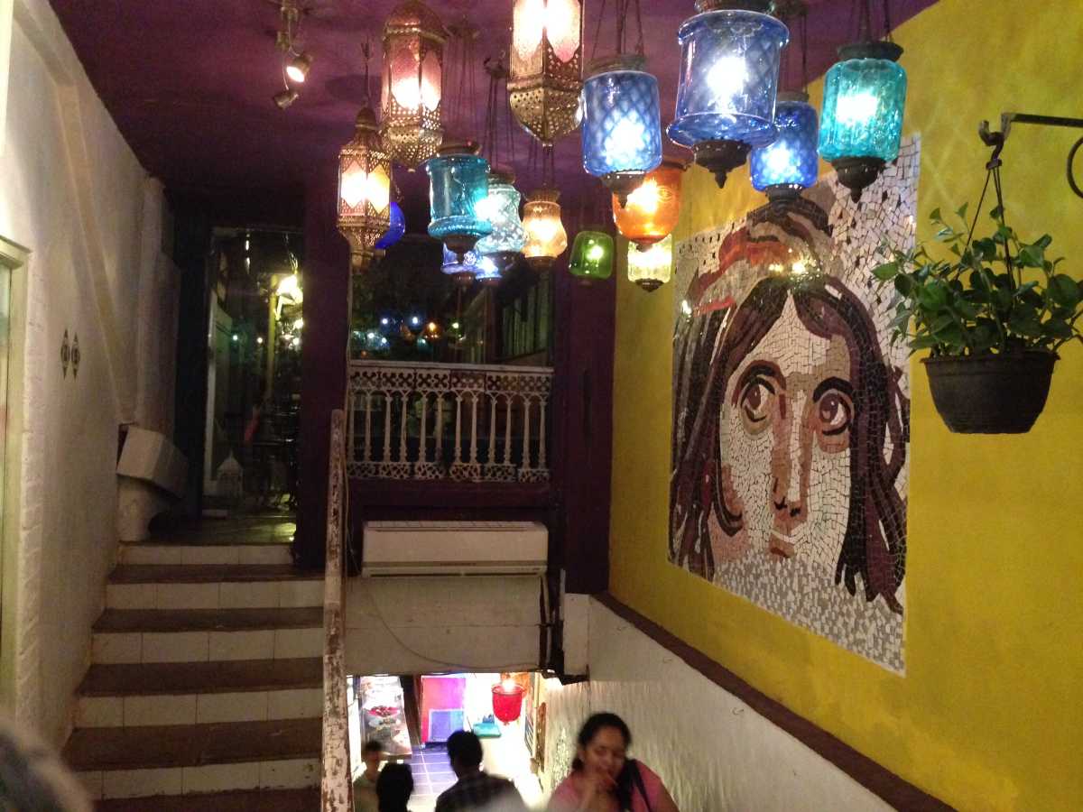 Candies, Cafes In Bandra