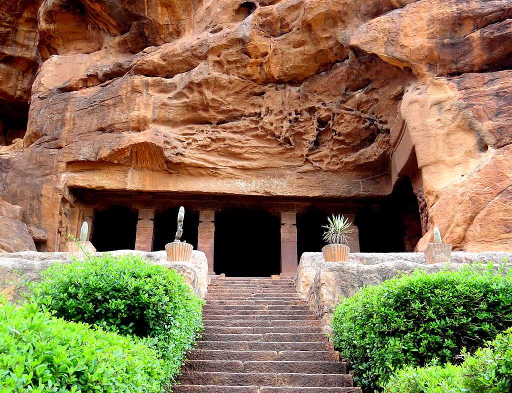 tourist places in badami