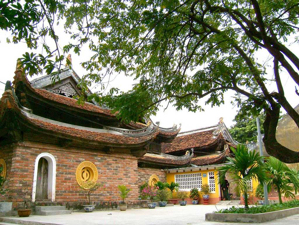 Kim Lien Pagoda in Hanoi