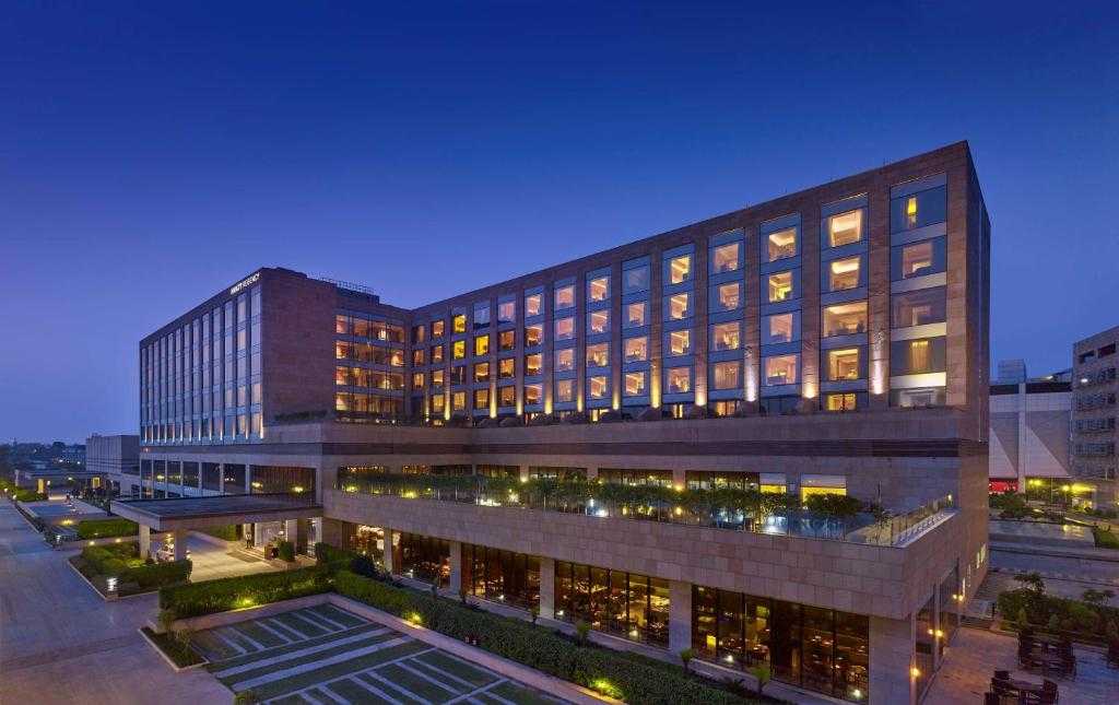 Hotel Maan Hotel Chandigarh - Reviews, Photos & Offer