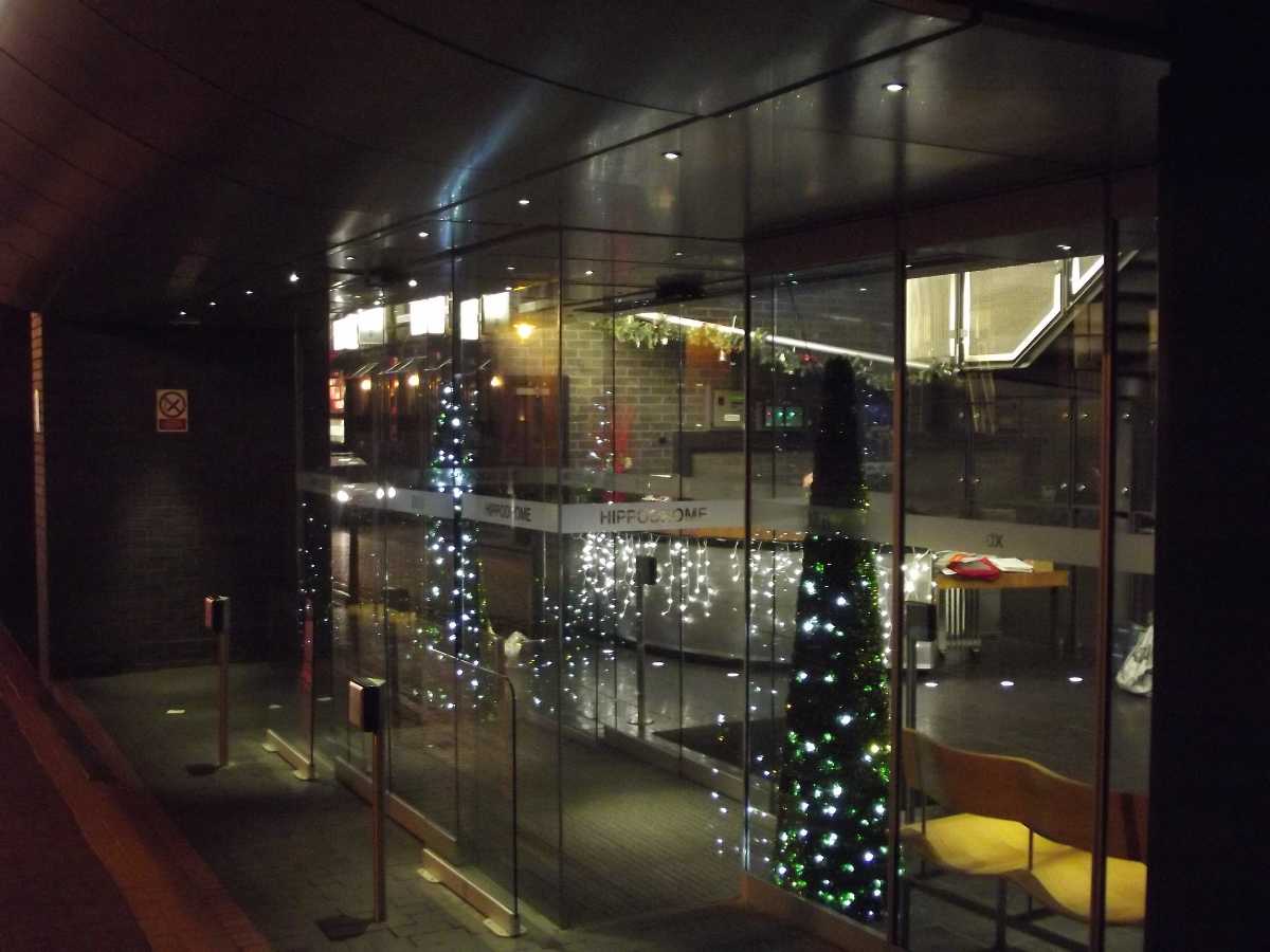 Glass facade amalgamated in the architecture of the Birmingham Hippodrome in 2001