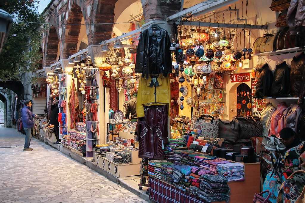 The 6 Best Shopping Malls in Istanbul for Tourists ⋆ Greek Island Bucket  List