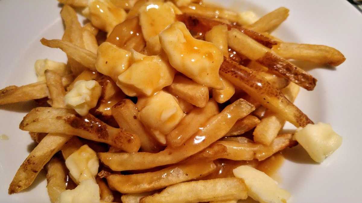 Poutine, Canada