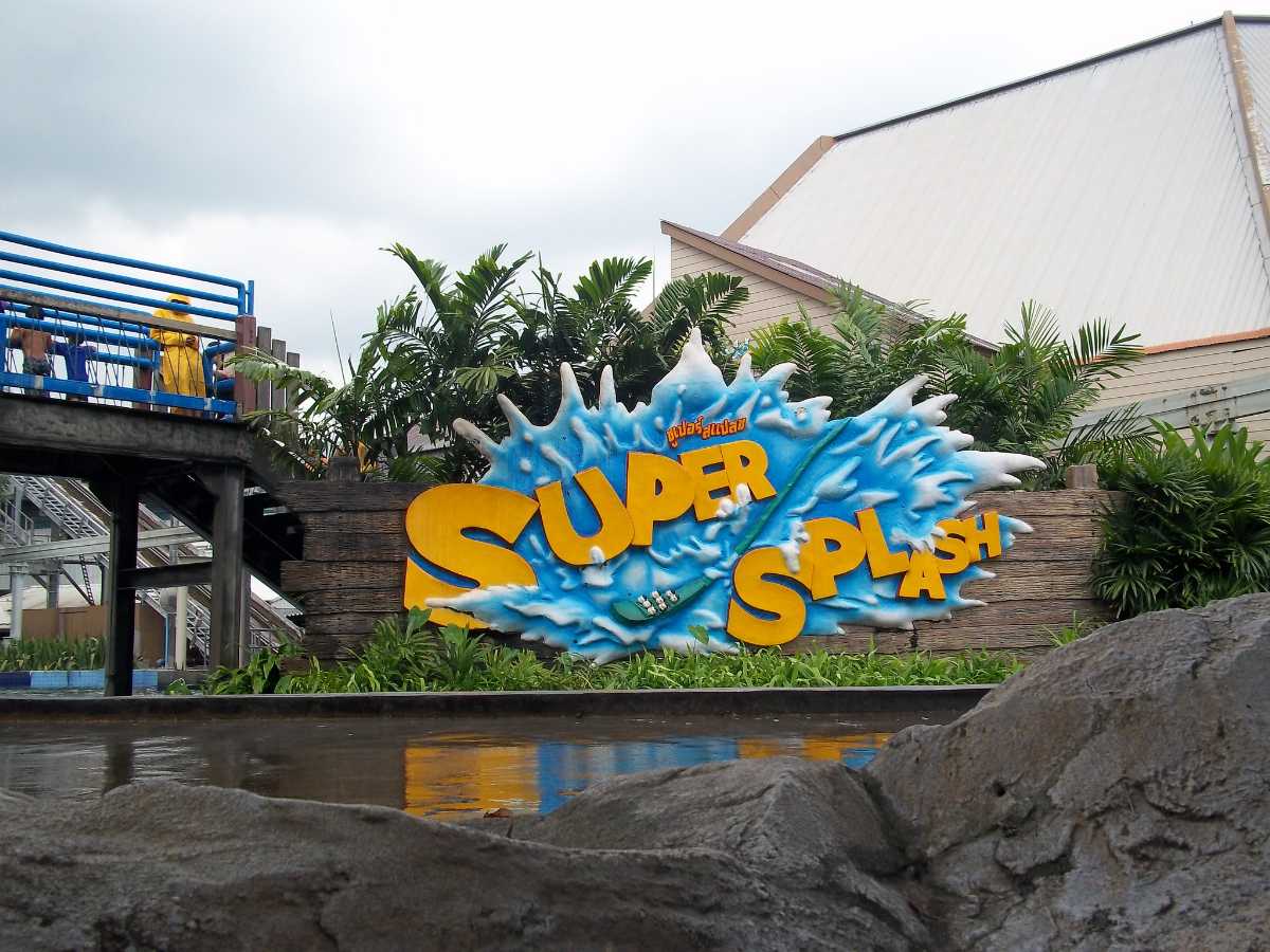 Dream World Super Splash