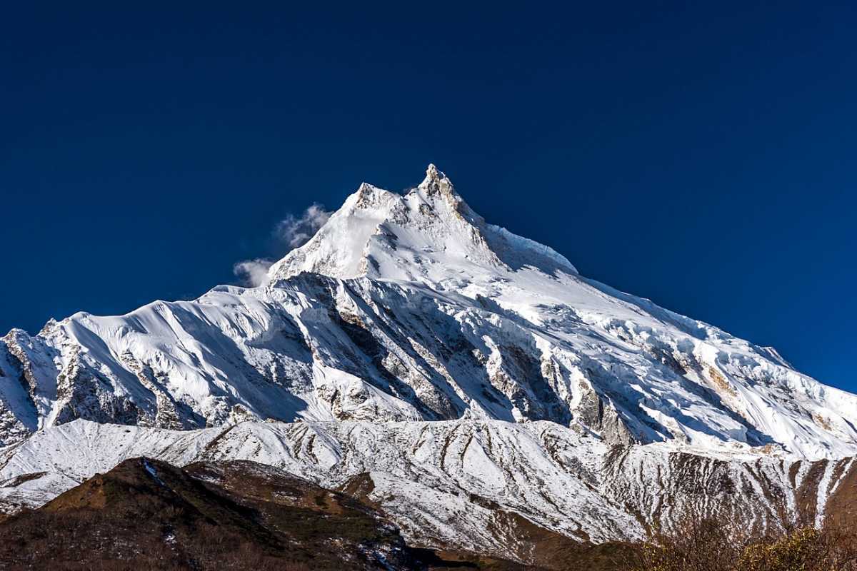 trek manaslu nepal