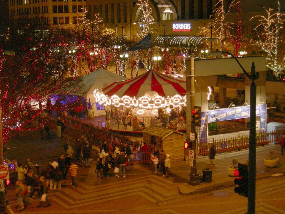 Seattle in December Top 10 Things to do & Shows to Enjoy in Winter