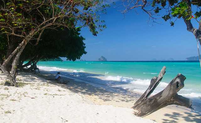 Koh Kradan Beach