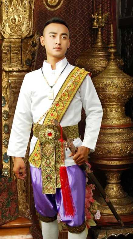 10 Traditional Dresses Of Thailand That Portray Thai Fashion Culture