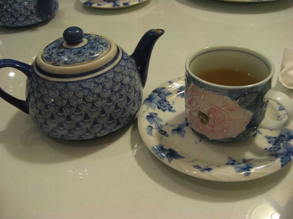 Chrysanthemum tea