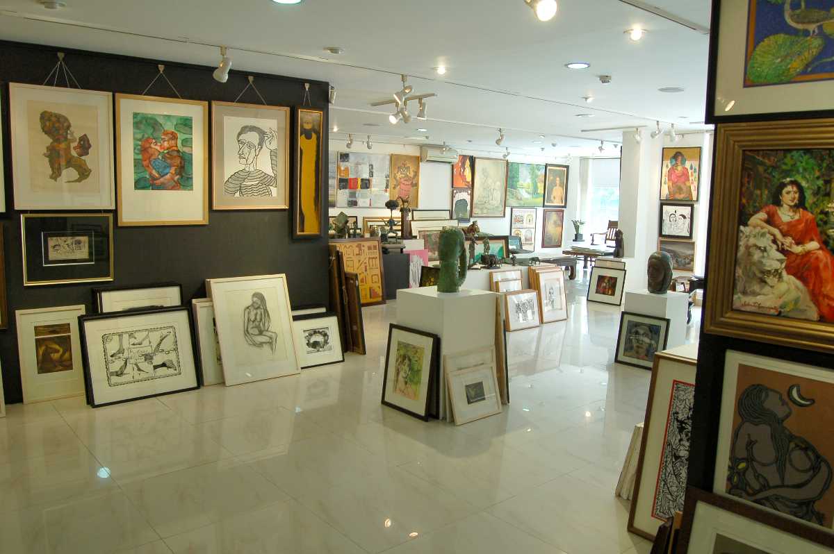 art galleries of india, aakriti art gallery