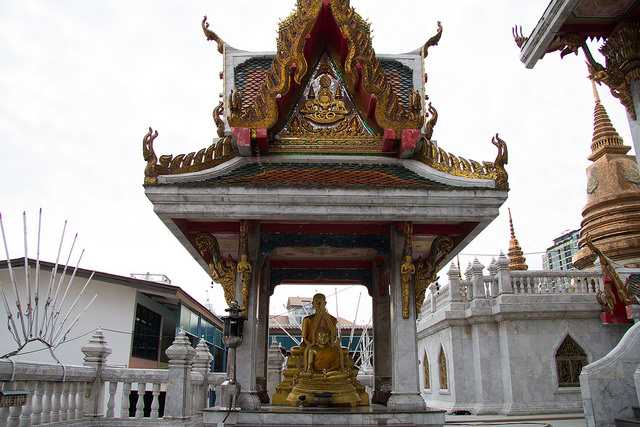 Wat Hua Lamphong Temple Bangkok