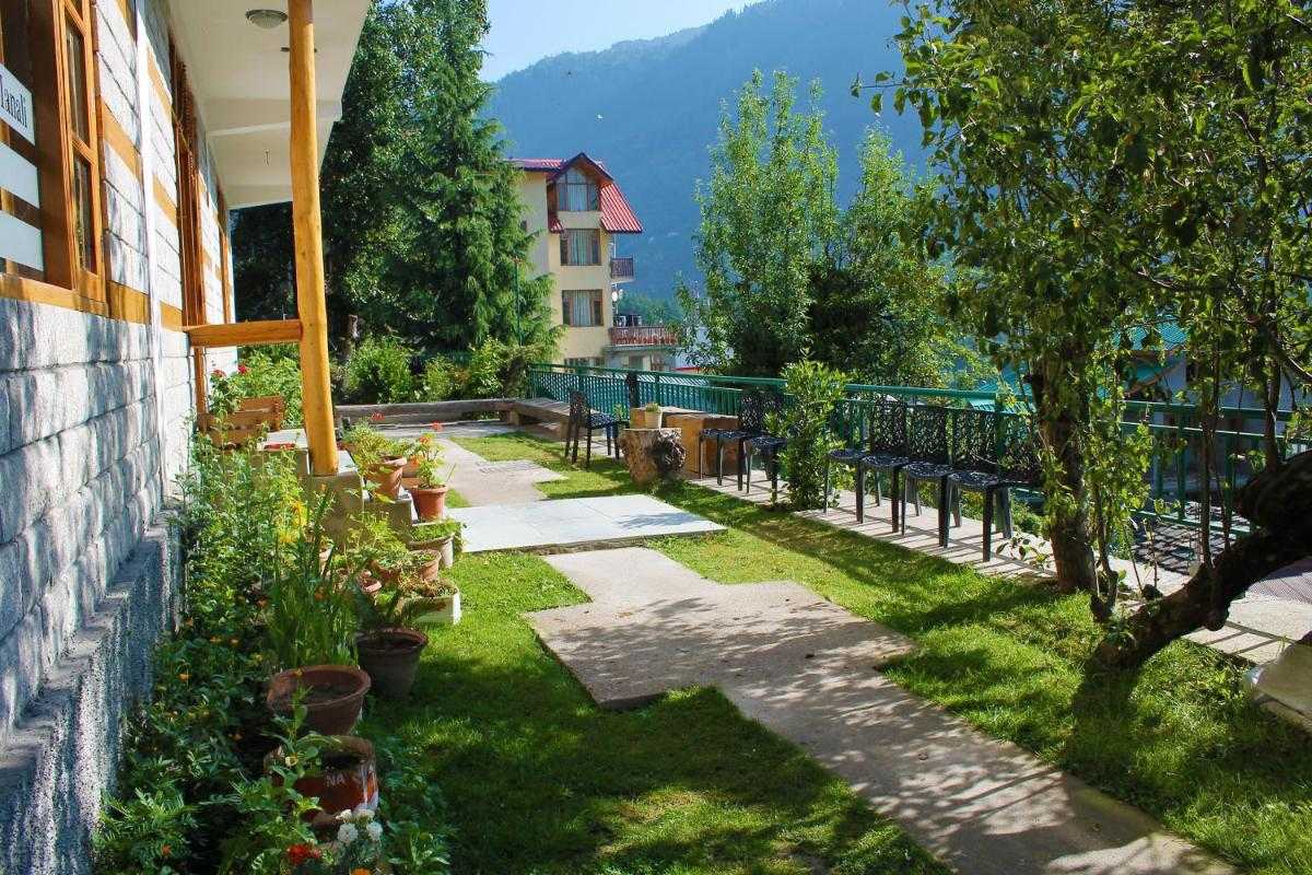 manali himachal tourism hotel