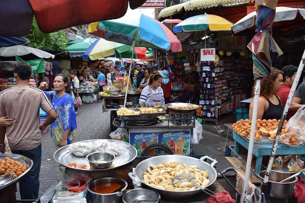 Street Food at Chinatown Bangkok