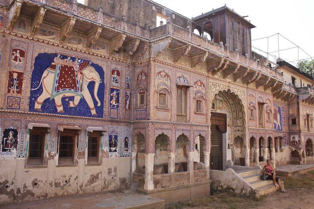 fatehpur rajasthan tourist places