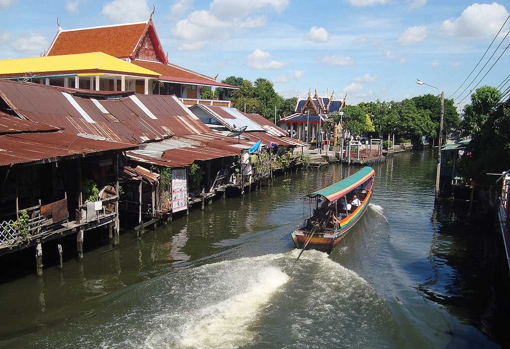 Canal along Artist's House Bangkok