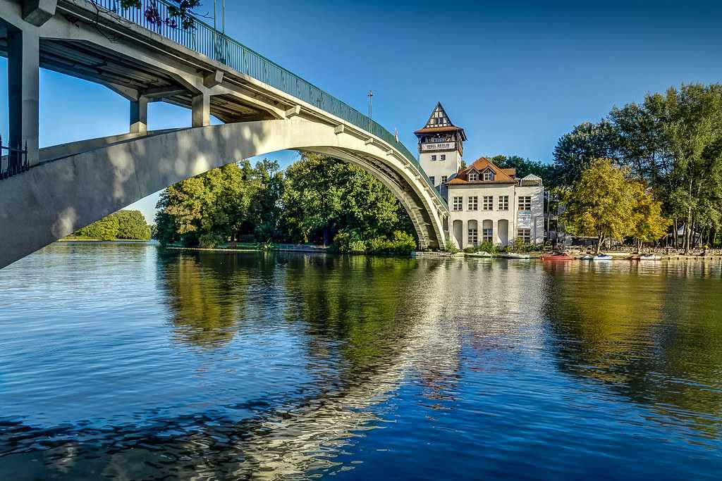 Insel der Jugend, Treptower Park