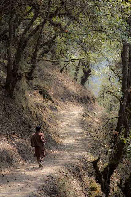 Hike to Tango Monastery