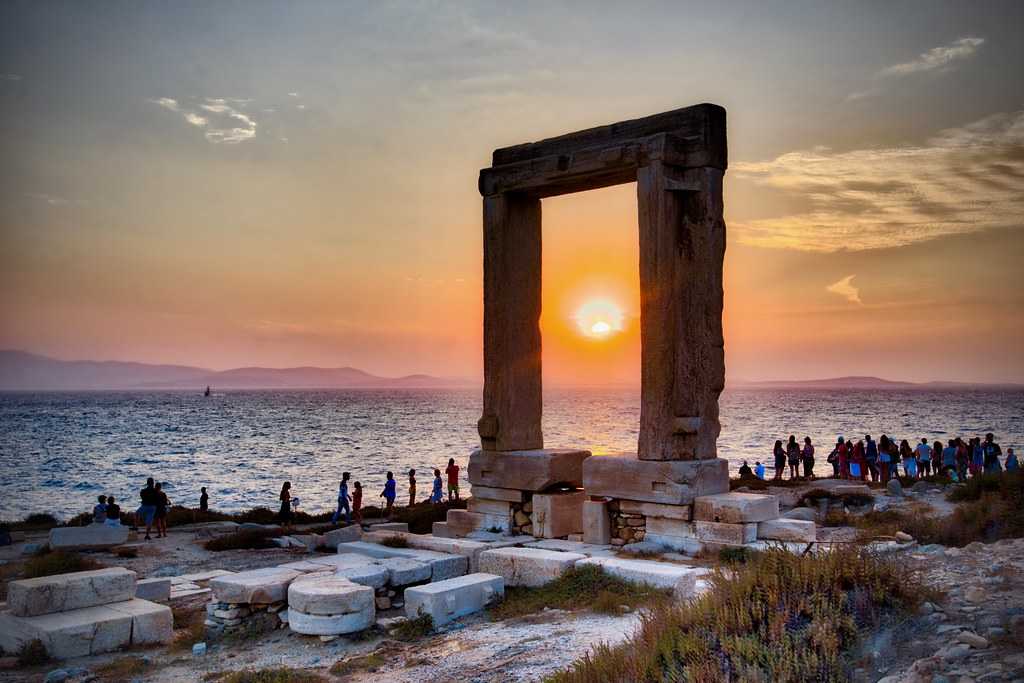 Temple Of Apollo Portara Naxos Greece holidify