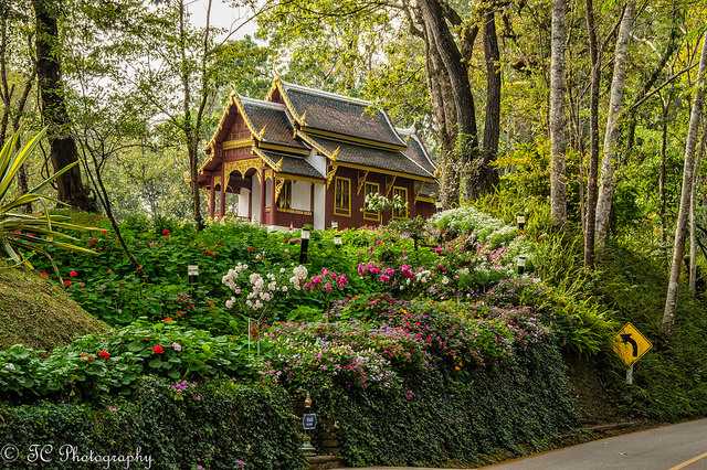 Bhubing Palace