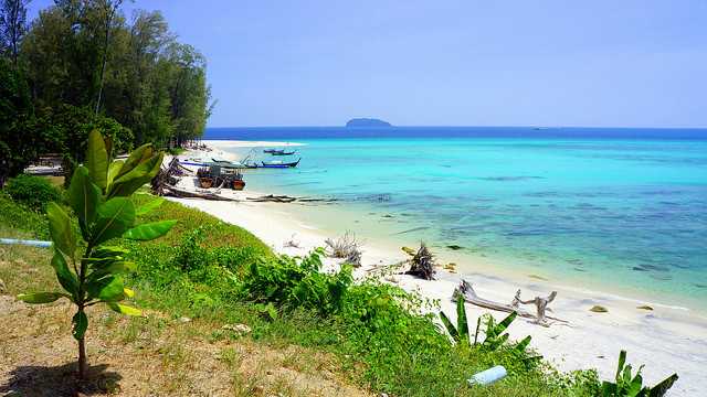 Koh Adang at Koh Tarutao