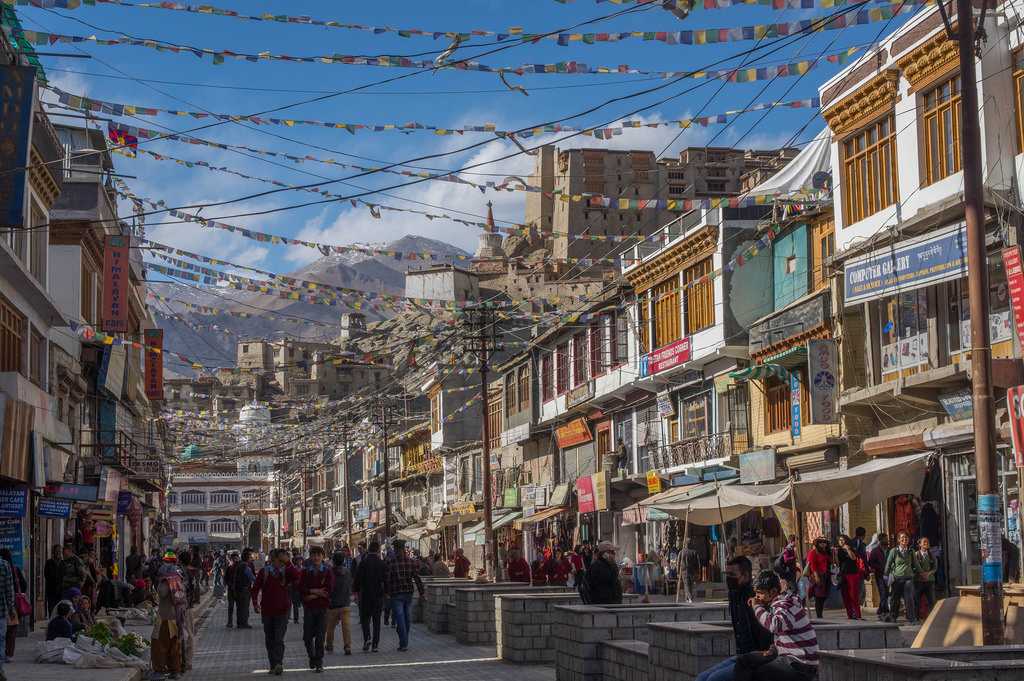 Main Bazaar Ladakh, Shopping in Ladakh