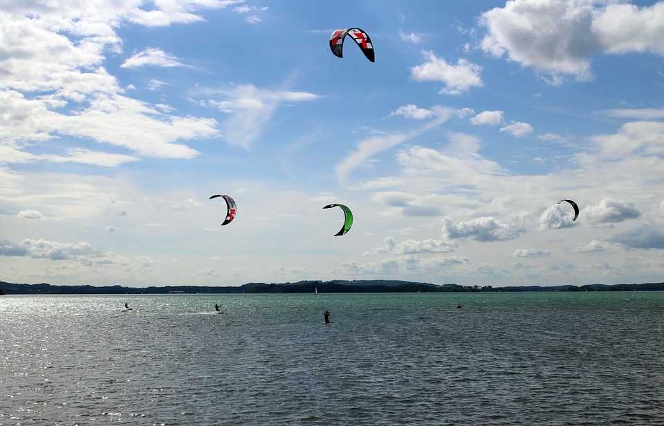 Kitesurfing in Thailand