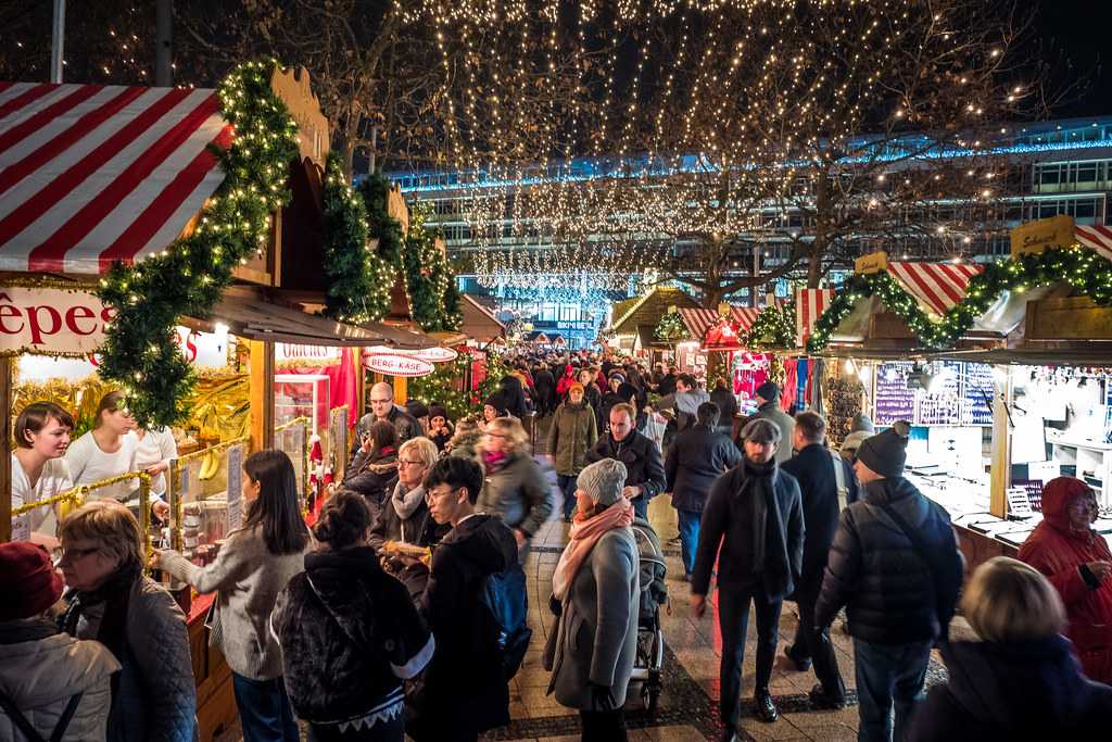 Weihnachtsmarkt (Christmas market) at Kaiser Wilhelm Memorial Church, Berlin