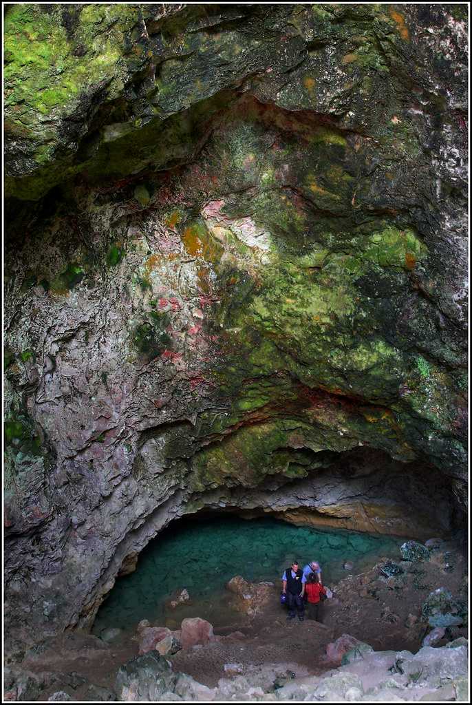 Ruatapo Cave