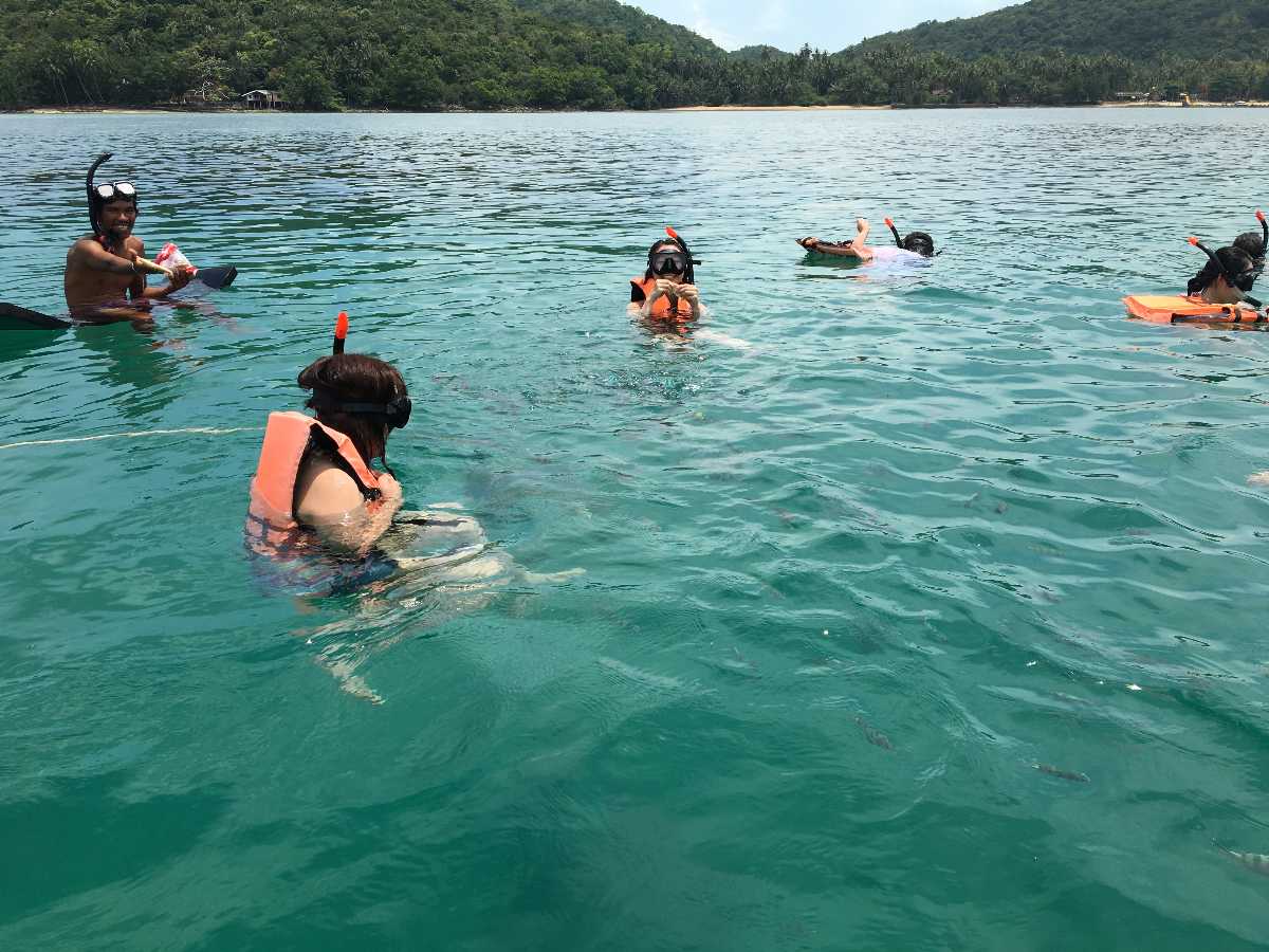 Snorkelling at Koh Tan