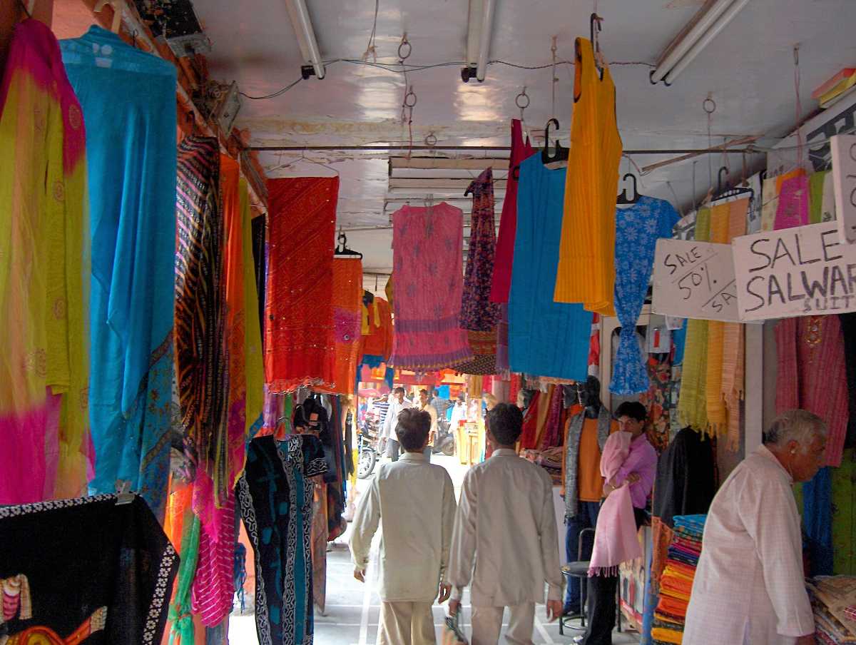 Discover Noida's Best Ethnic Wear Stores For Timeless Fashion | HerZindagi