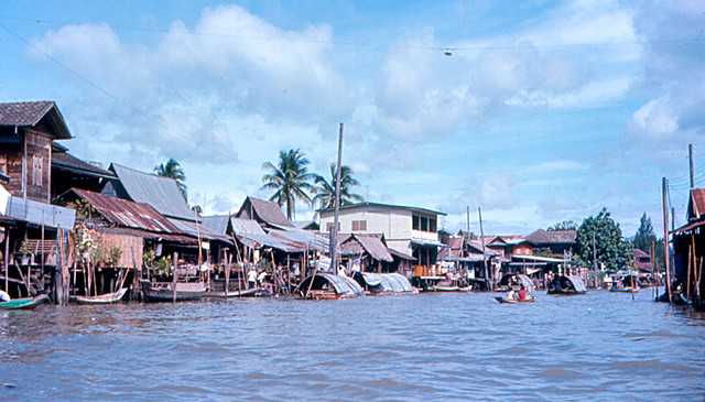 Khlongs of Thonburi