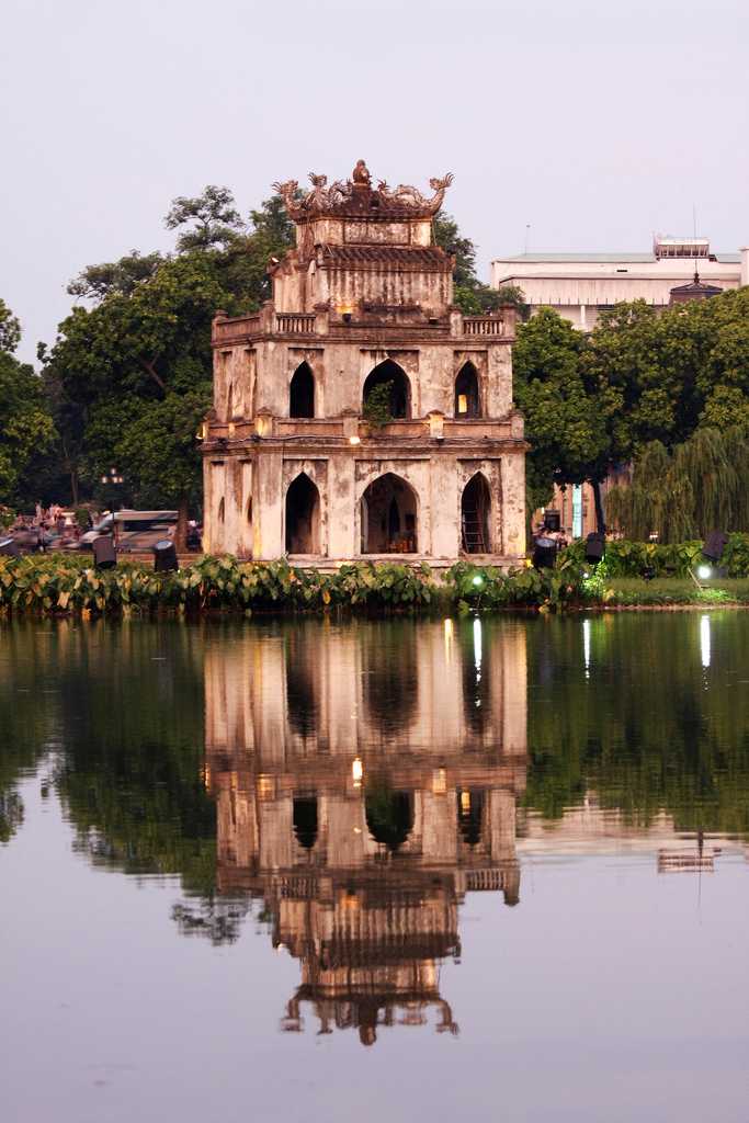  Thap  Rua Hanoi Vietnam  Turtle Tower History