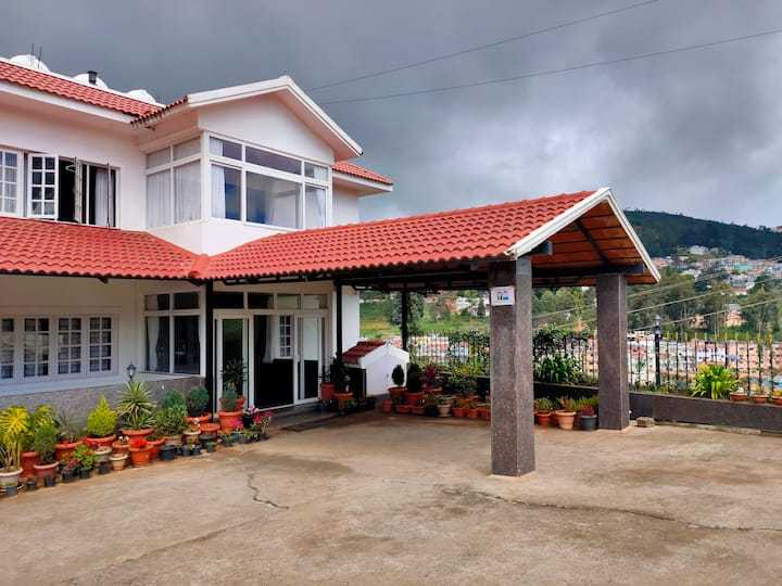 smd tourist home ooty