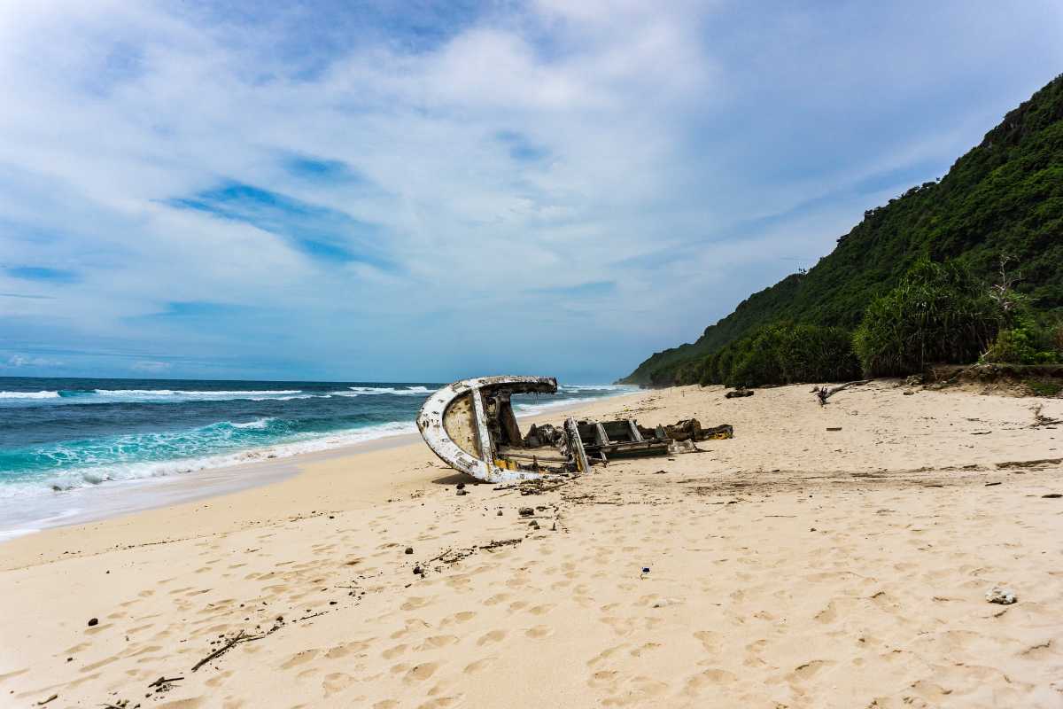 Nyang Nyang Beach