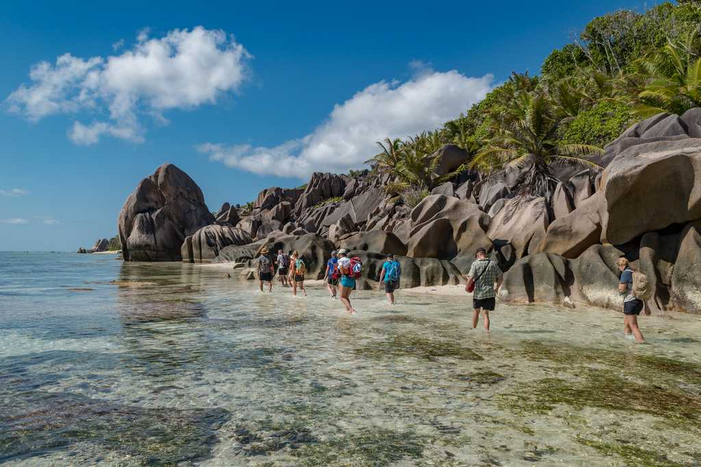 seychelles hiking tours