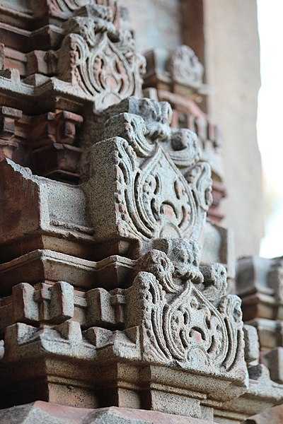 Intricate rock cut pillars