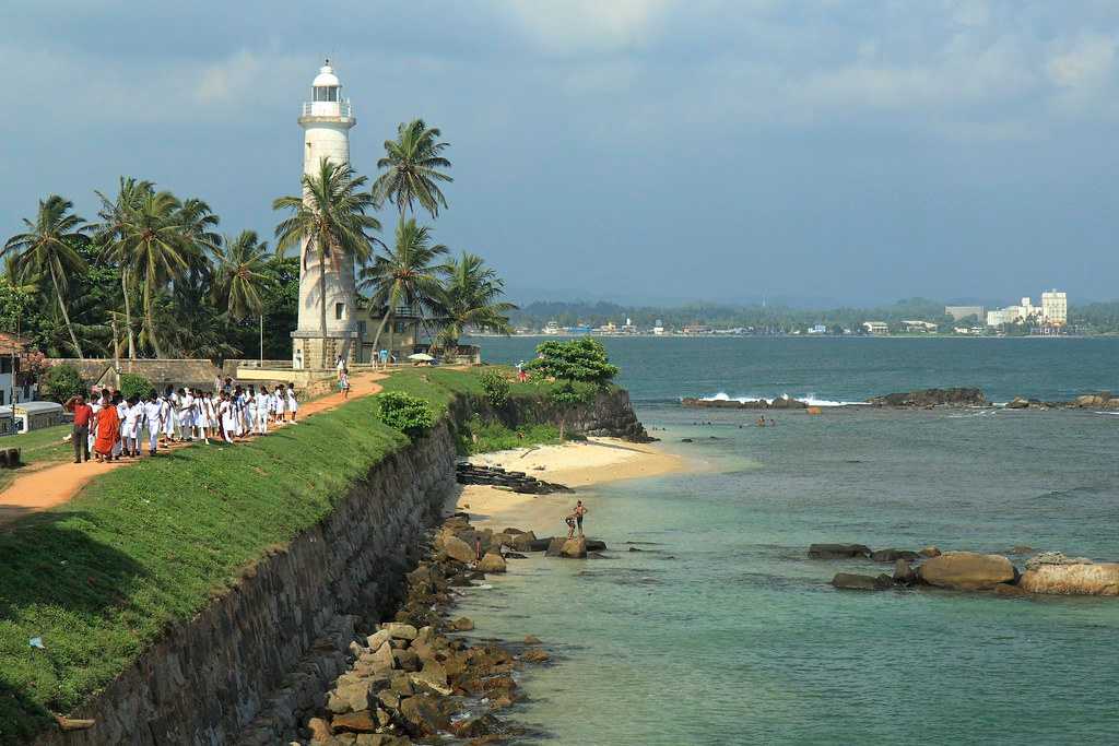 visit sri lanka december