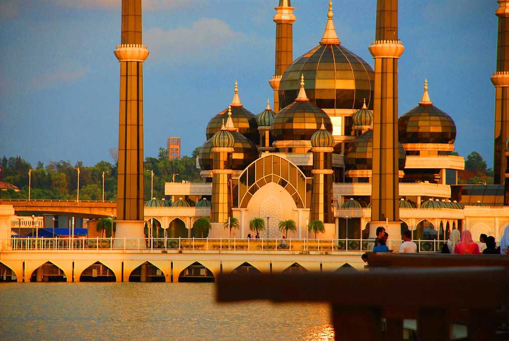 Masjid Kristal